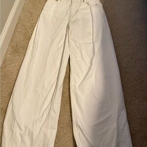American Eagle Outfitters White Women Jeans with small stain